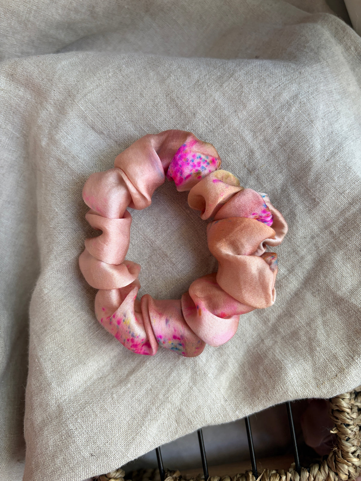 Selyem Scrunchie Mini