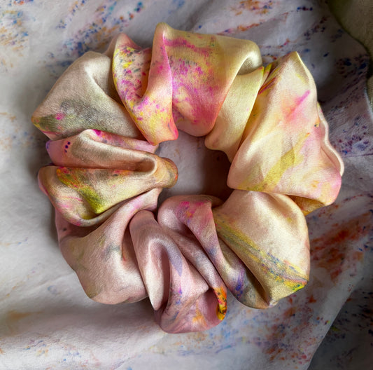 Selyem Scrunchie Maxi
