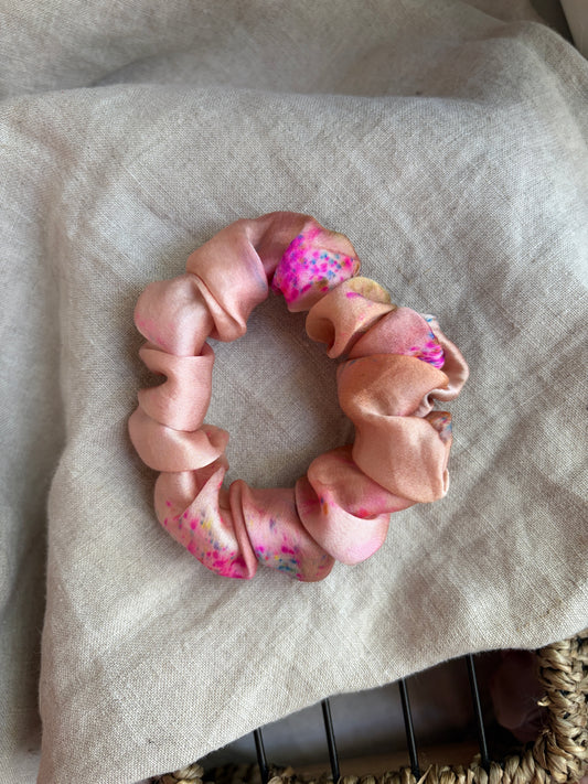 Selyem Scrunchie Mini