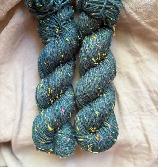 Neon Tweed DK
